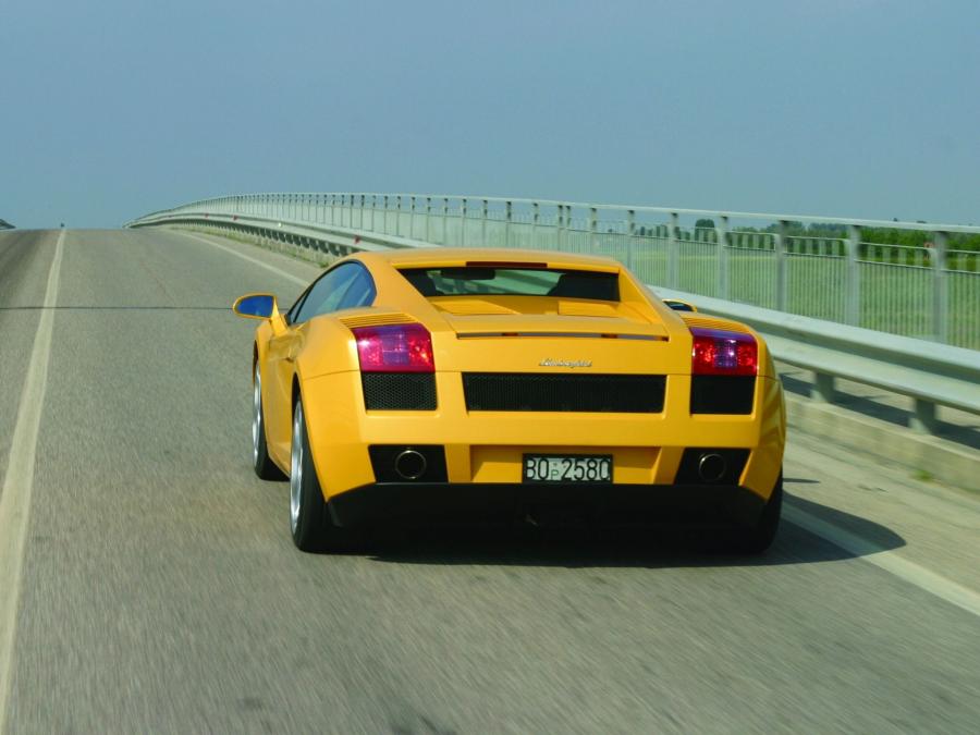  Lamborghini Gallardo 2003 года  (фото 21 из 72)